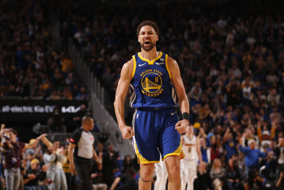 承载着队伍 承载着队伍