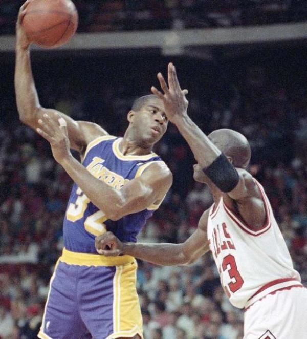 水融合在一 水融合在一