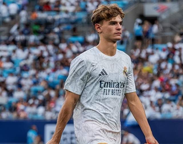 体育直击CBA：备战广州 西王全力争胜